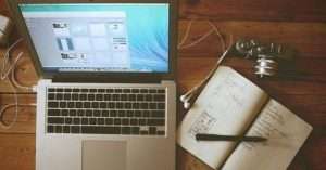 10 Best Laptop in India for Students & Professionals 104 best laptop