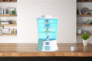 Gravity water purifier